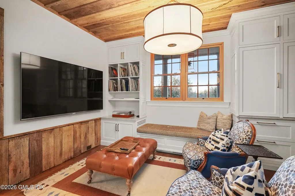 736 Lake Avenue Greenwich CT 06830