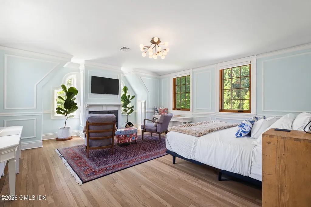 736 Lake Avenue Greenwich CT 06830