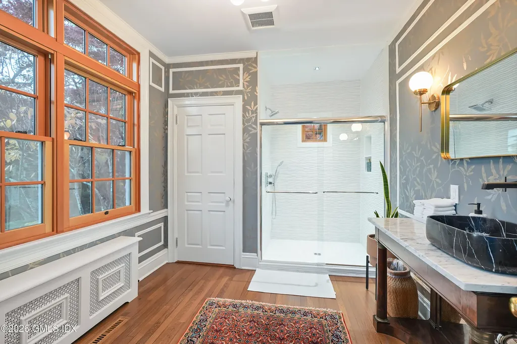 736 Lake Avenue Greenwich CT 06830