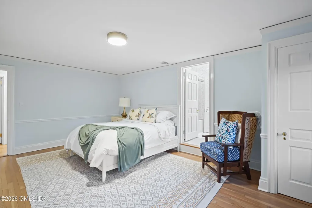 736 Lake Avenue Greenwich CT 06830