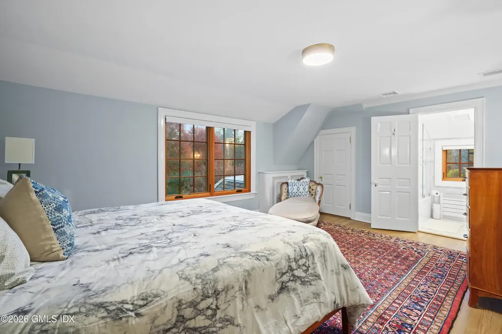 736 Lake Avenue Greenwich CT 06830