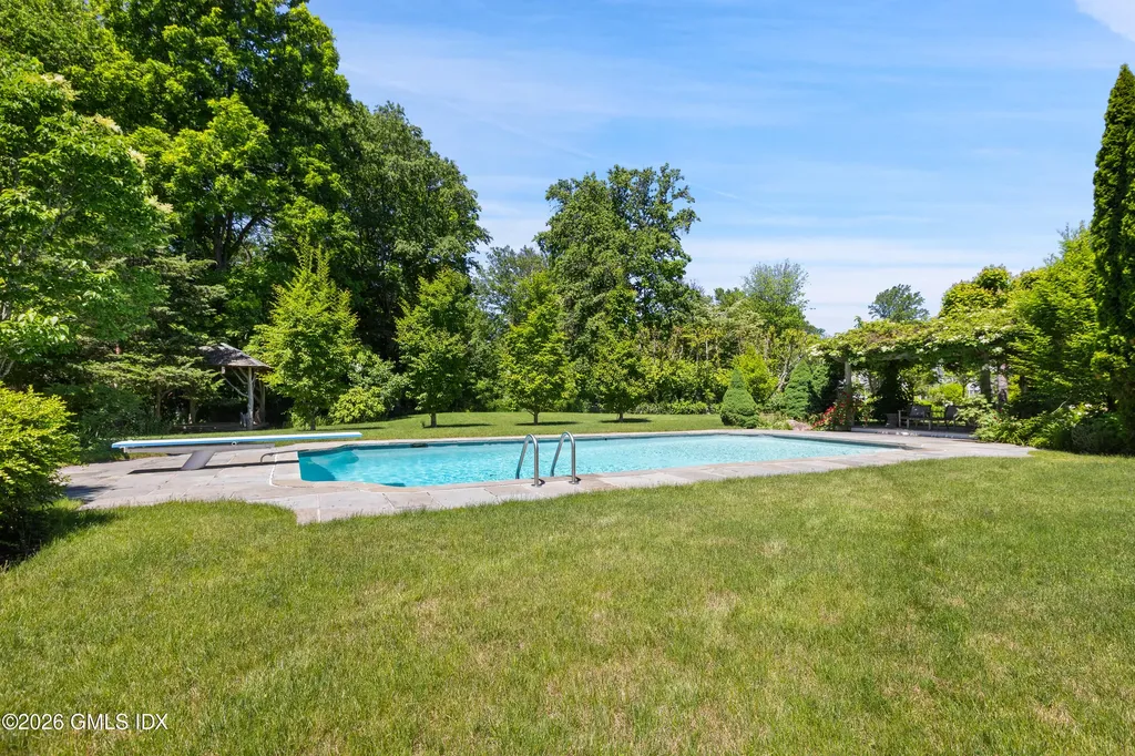 736 Lake Avenue Greenwich CT 06830