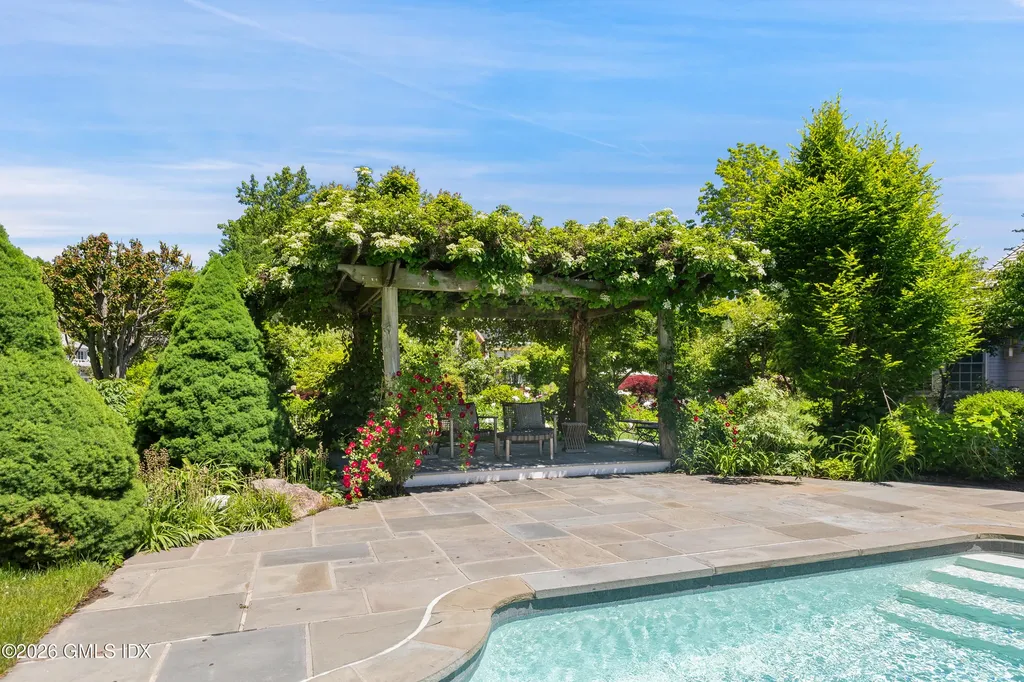 736 Lake Avenue Greenwich CT 06830