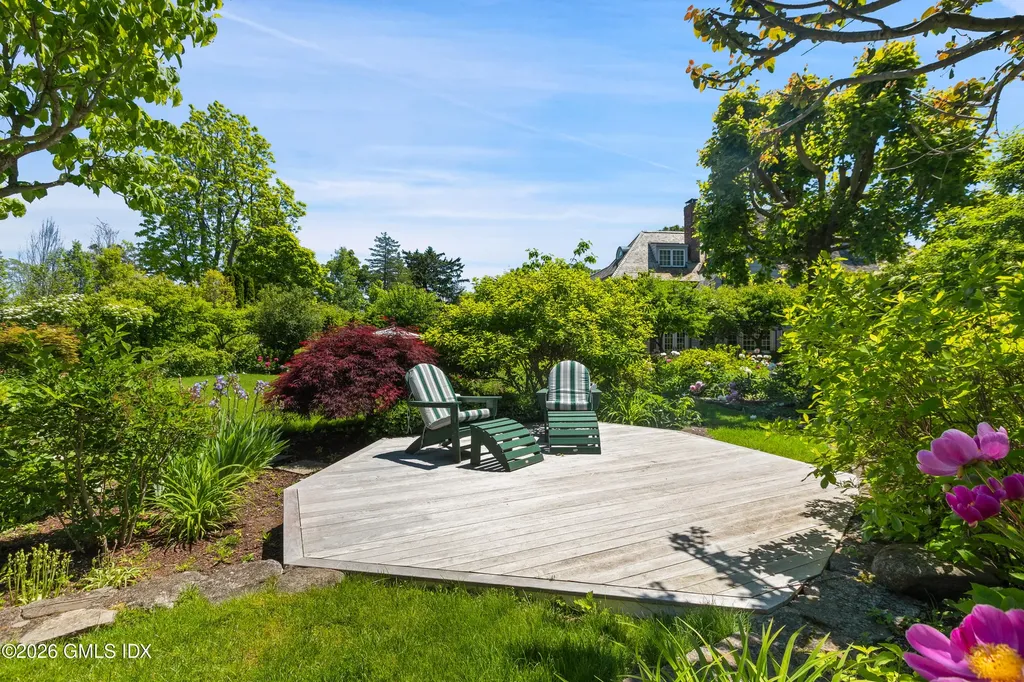 736 Lake Avenue Greenwich CT 06830