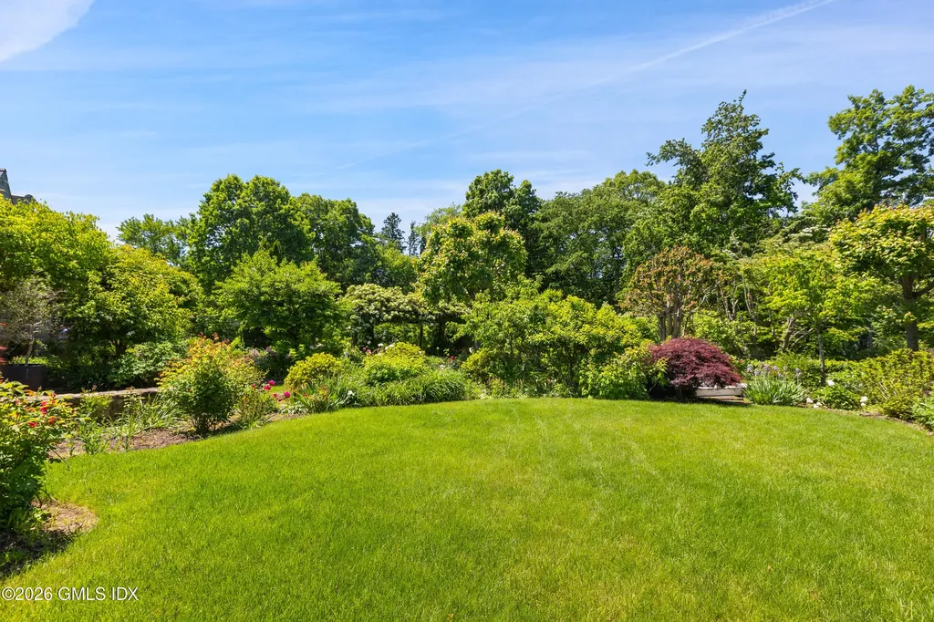 736 Lake Avenue Greenwich CT 06830