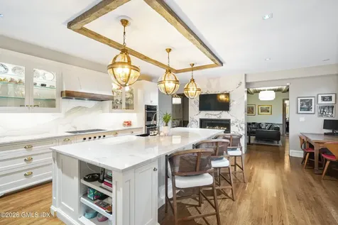 736 Lake Avenue Greenwich CT 06830