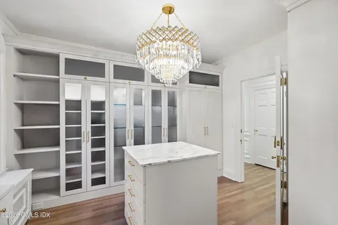 736 Lake Avenue Greenwich CT 06830
