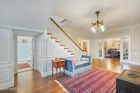 736 Lake Avenue Greenwich CT 06830