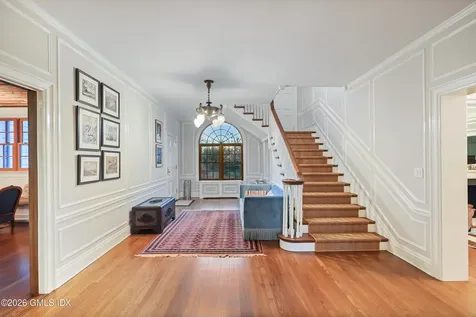 736 Lake Avenue Greenwich CT 06830