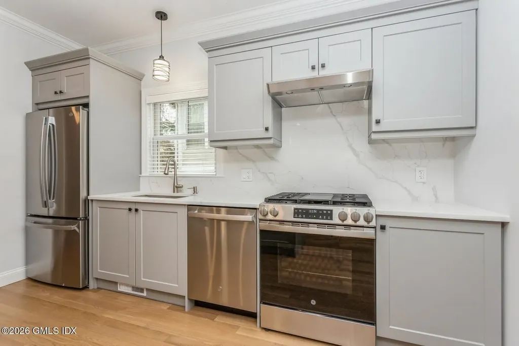 347 Delavan Avenue Greenwich CT 06830