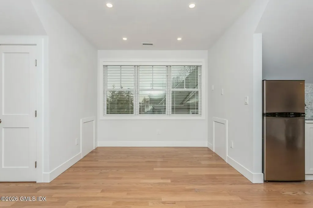 347 Delavan Avenue Greenwich CT 06830