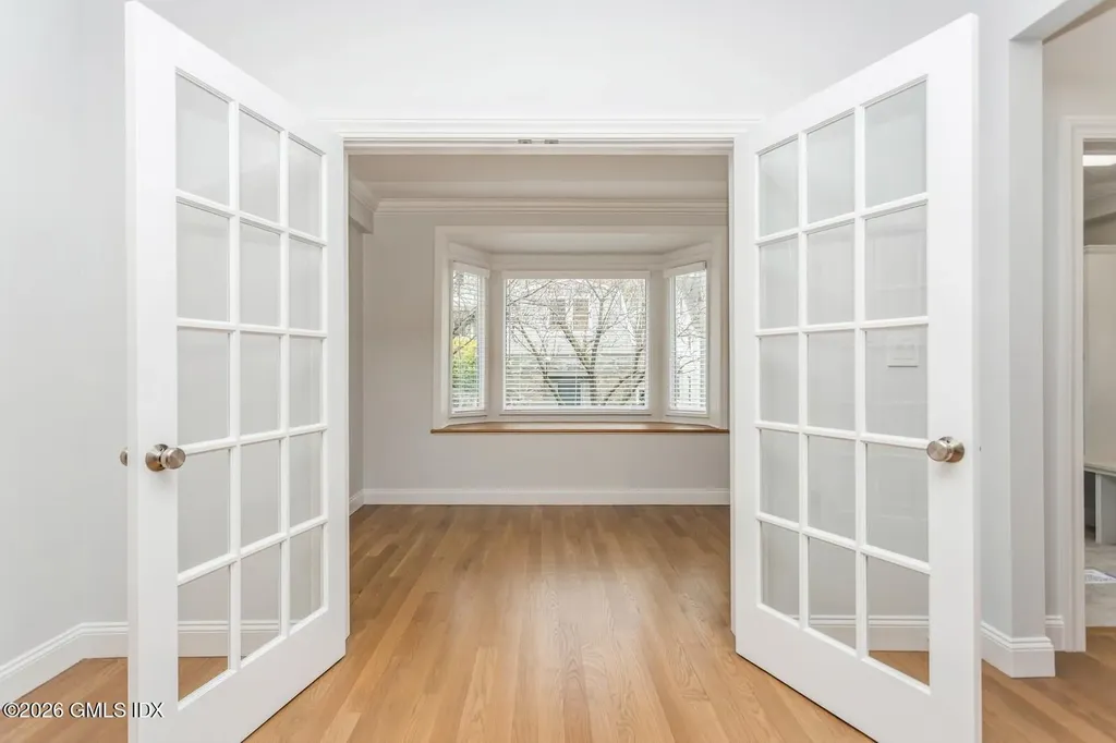 347 Delavan Avenue Greenwich CT 06830