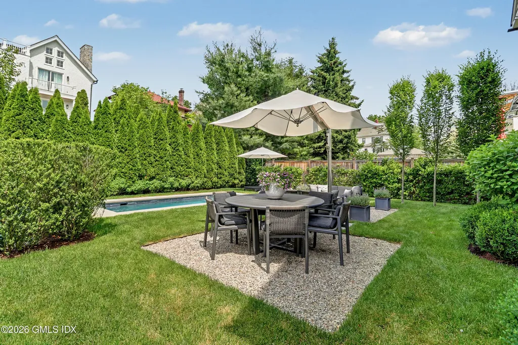 116 Havemeyer Place Greenwich CT 06830