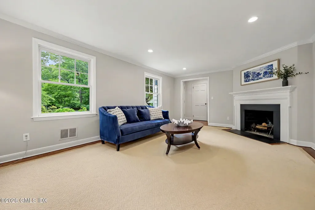 32 Welwyn Road Riverside CT 06878