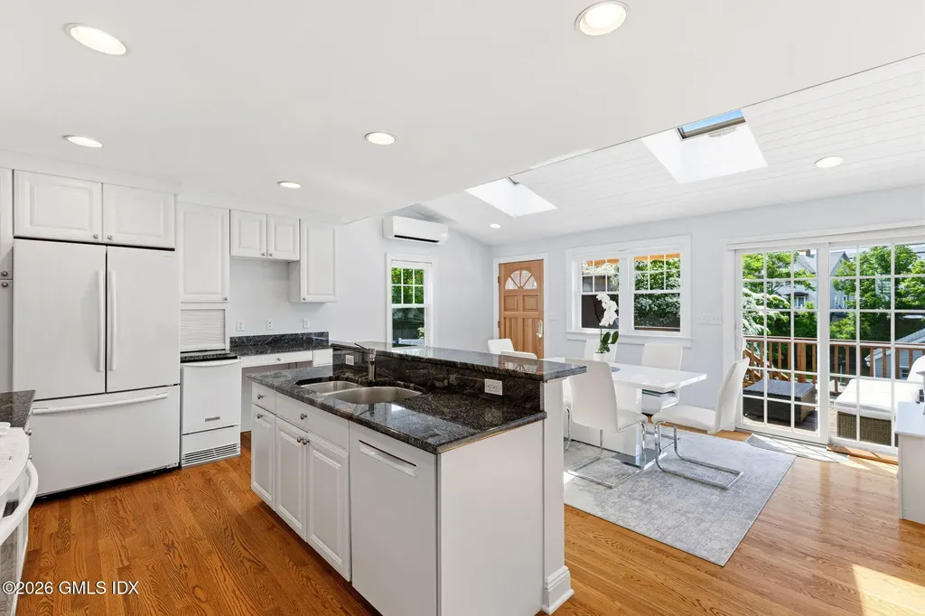 138 N Water Street Greenwich CT 06830