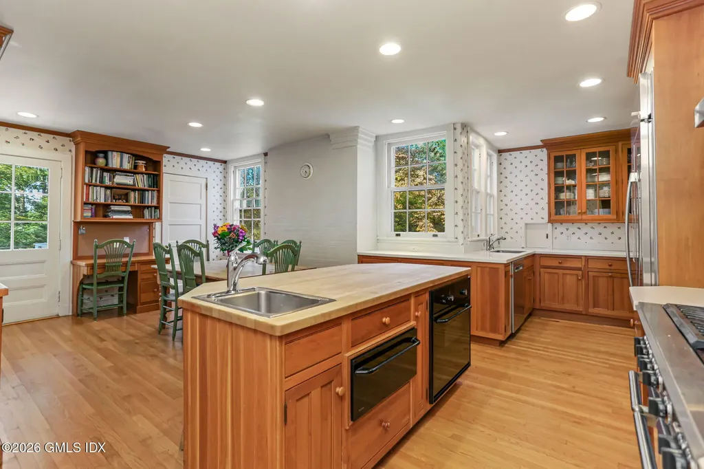 42 Bruce Park Drive Greenwich CT 06830