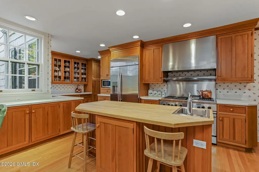 42 Bruce Park Drive Greenwich CT 06830