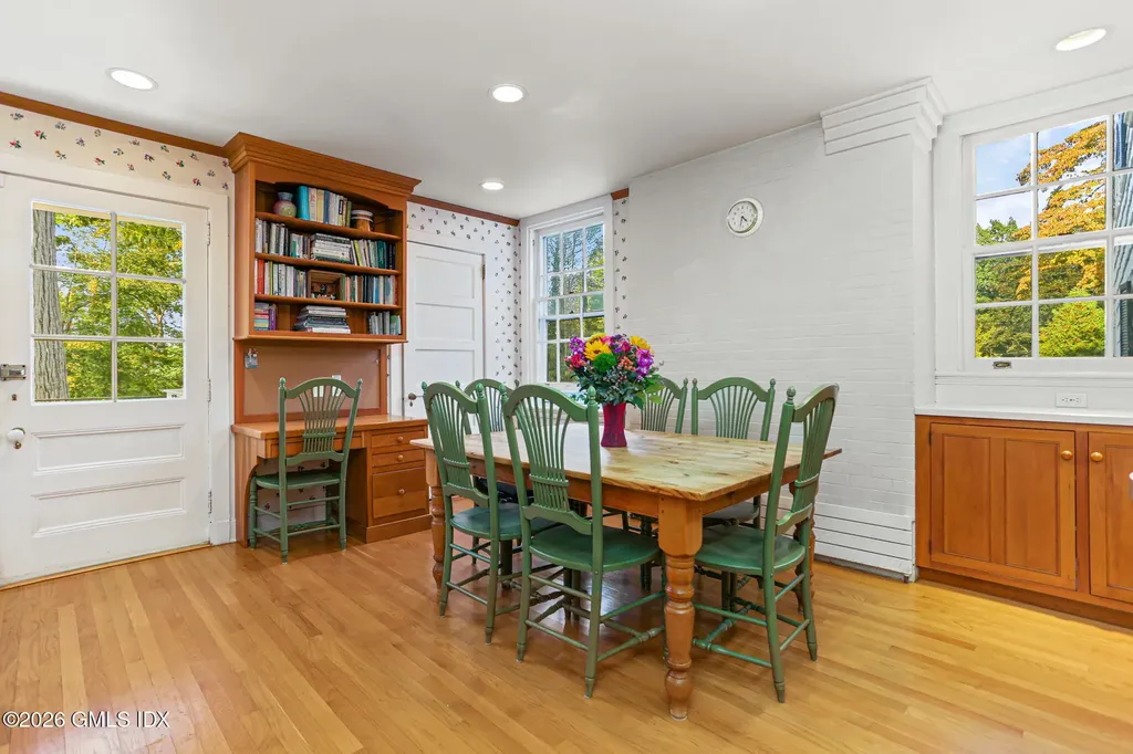 42 Bruce Park Drive Greenwich CT 06830