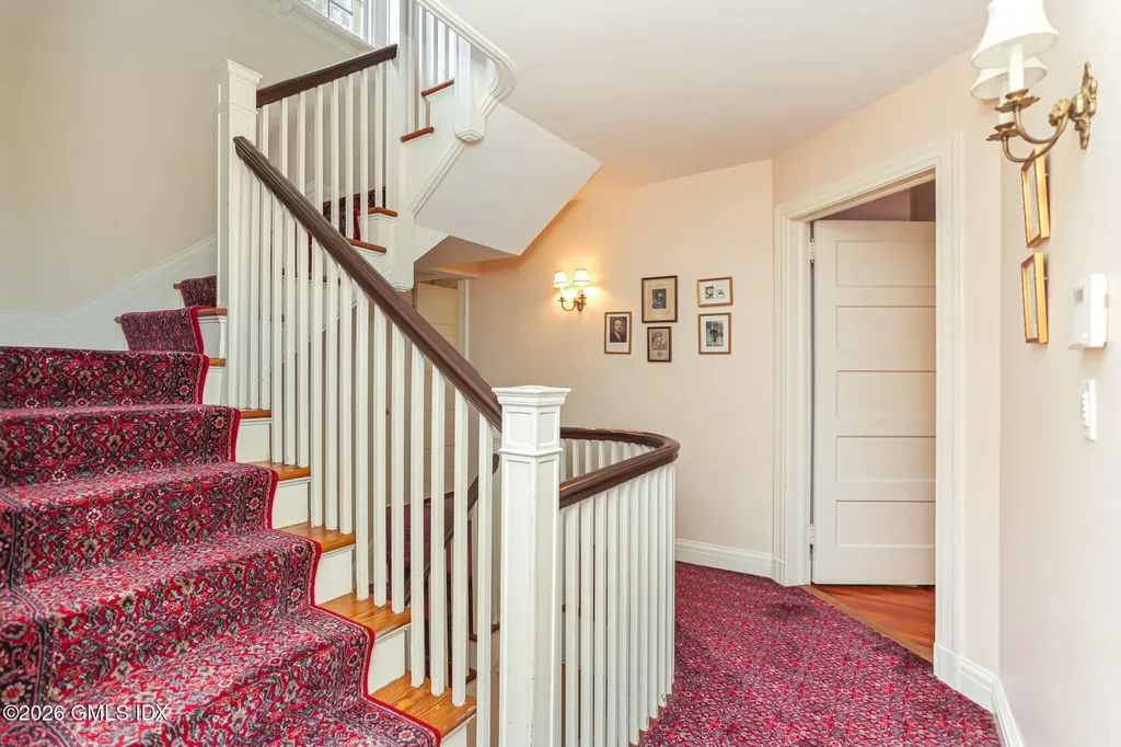 42 Bruce Park Drive Greenwich CT 06830