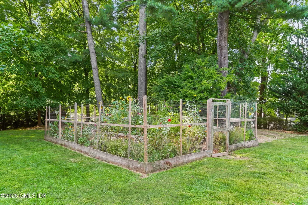 42 Bruce Park Drive Greenwich CT 06830