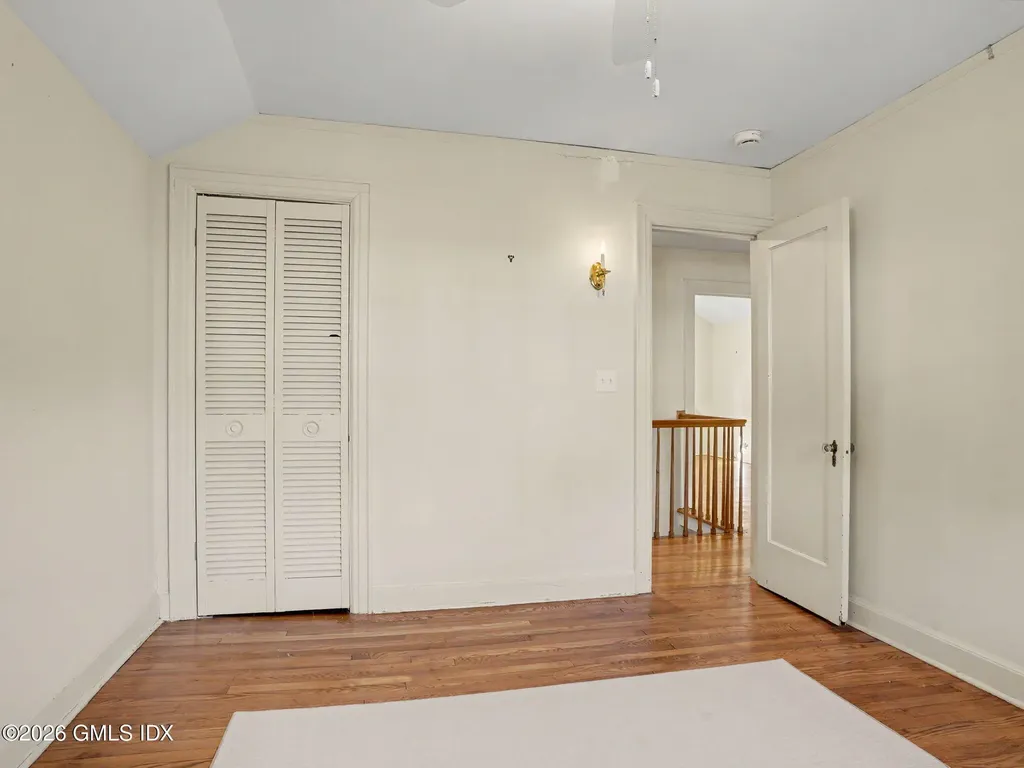 24 Oval Avenue Riverside CT 06878