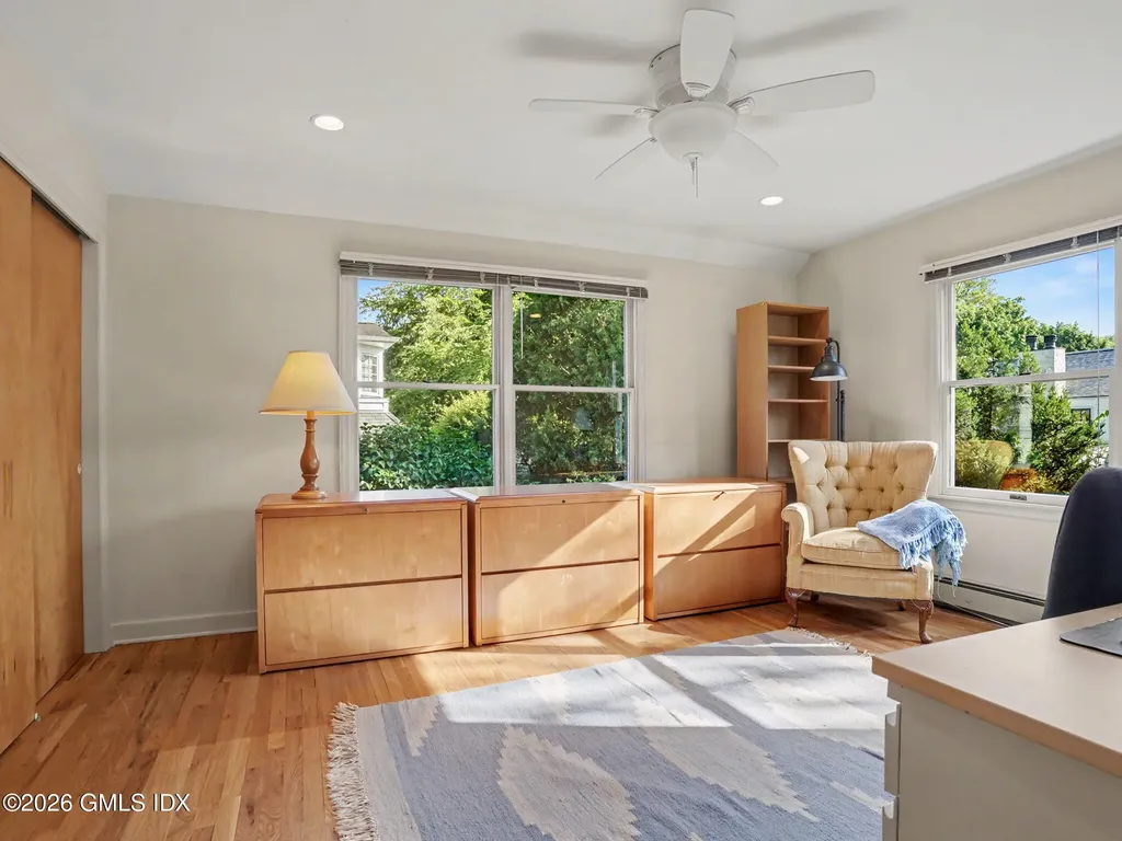 24 Oval Avenue Riverside CT 06878