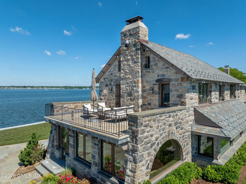 123 Saddle Rock Road Stamford CT 06902