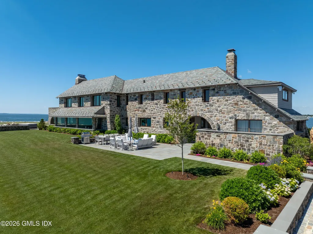 123 Saddle Rock Road Stamford CT 06902