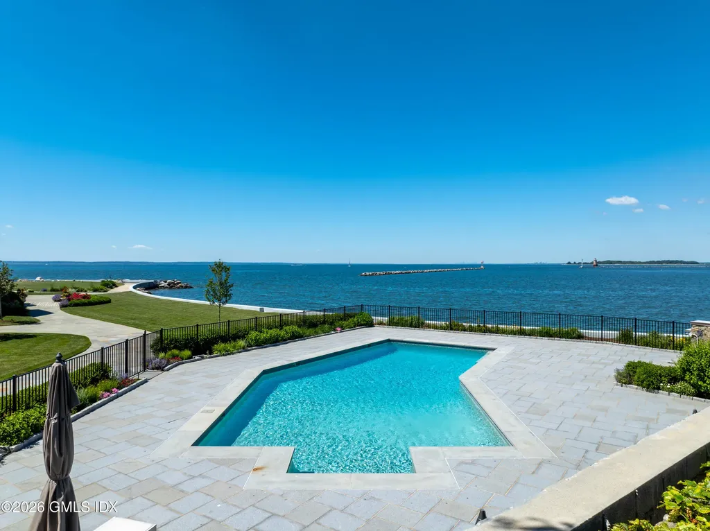 123 Saddle Rock Road Stamford CT 06902