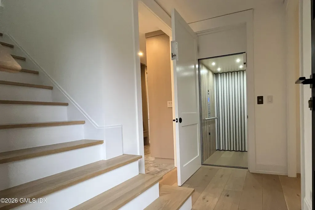 16 Park Avenue Greenwich CT 06830