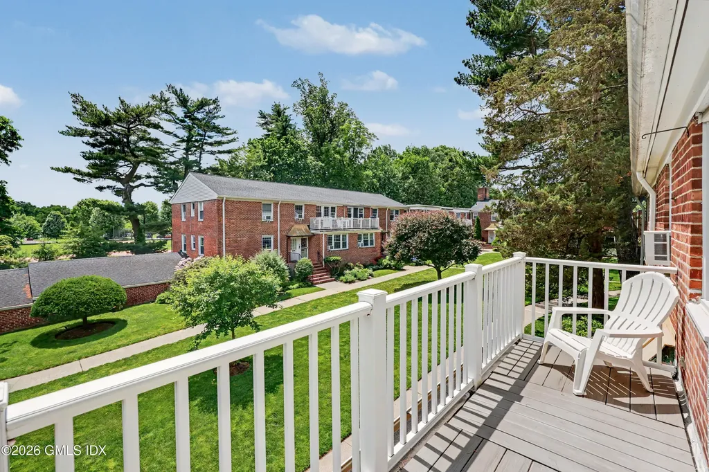 149 Putnam Park Greenwich CT 06830