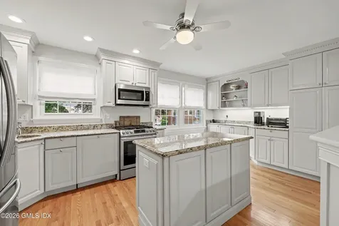 149 Putnam Park Greenwich CT 06830