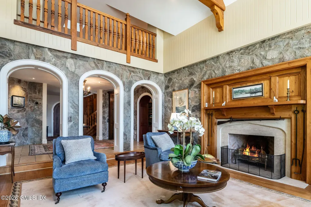82 Arrowhead Way Darien CT 06820