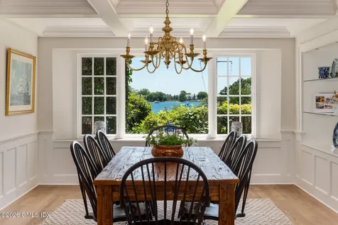 82 Arrowhead Way Darien CT 06820