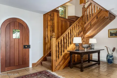 82 Arrowhead Way Darien CT 06820