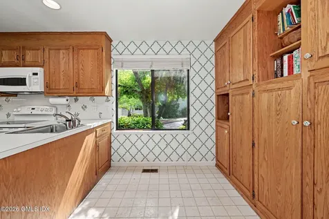 502 W Lyon Farm Drive Greenwich CT 06831