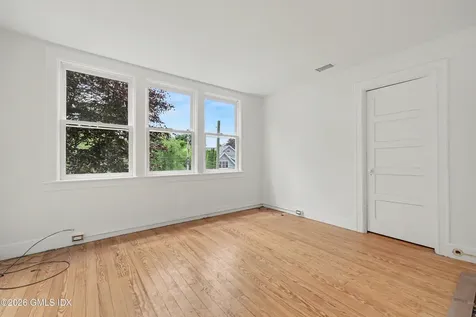 15 Shorelands Place Old Greenwich CT 06870