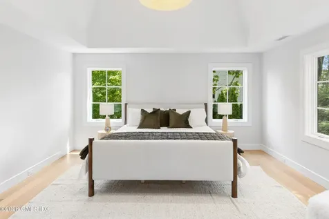 20 Old Wagon Road Old Greenwich CT 06870