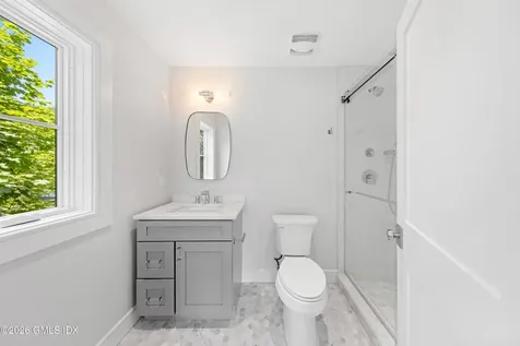 20 Old Wagon Road Old Greenwich CT 06870