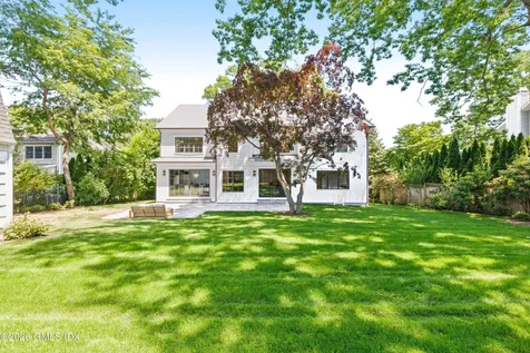 20 Old Wagon Road Old Greenwich CT 06870