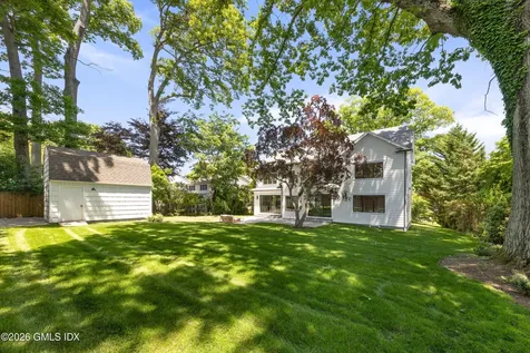 20 Old Wagon Road Old Greenwich CT 06870