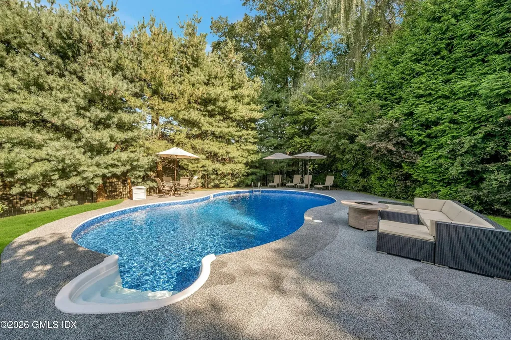 4 Mercia Lane Greenwich CT 06830