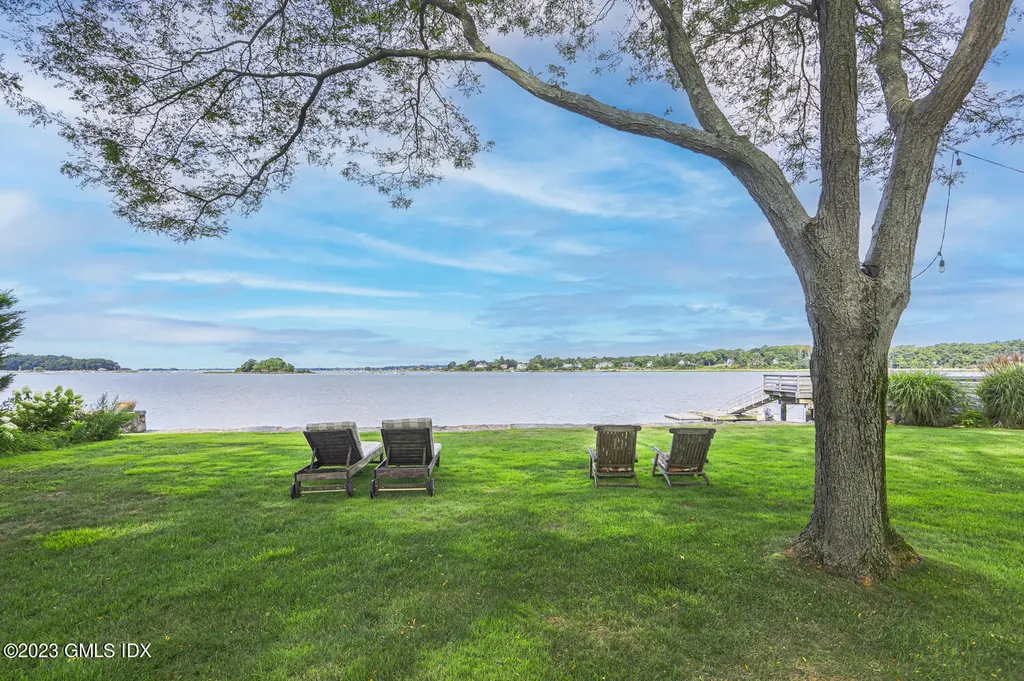 22 Northway Old Greenwich CT 06870