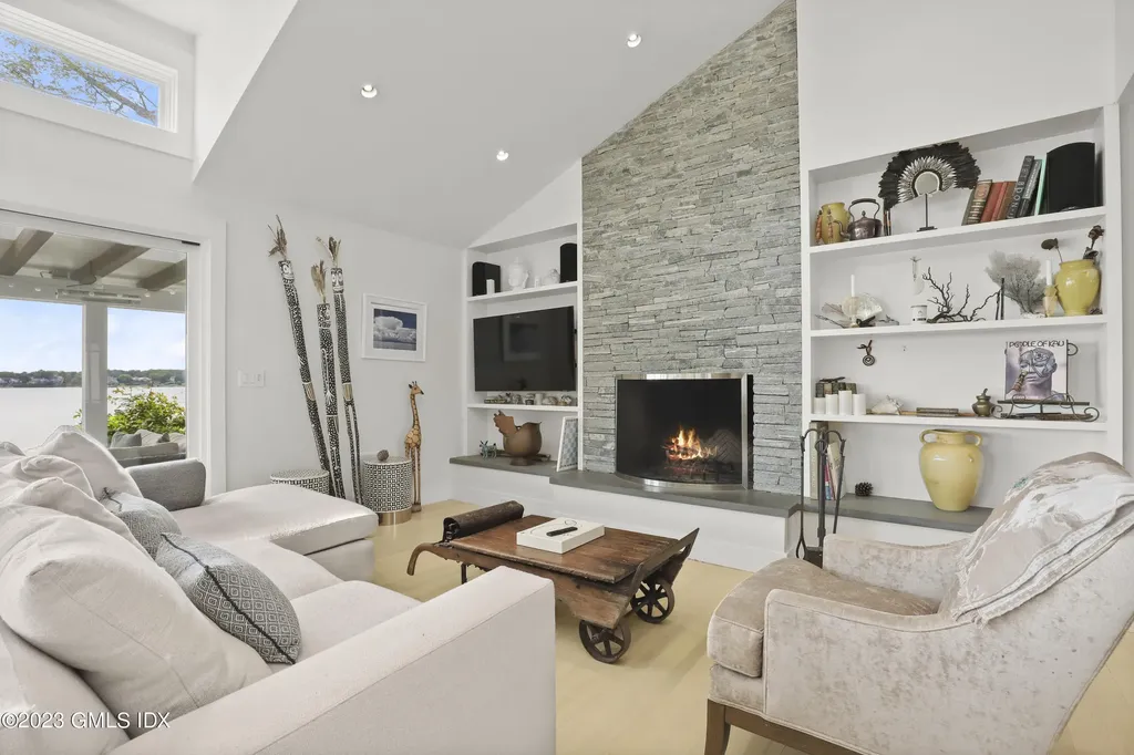 22 Northway Old Greenwich CT 06870