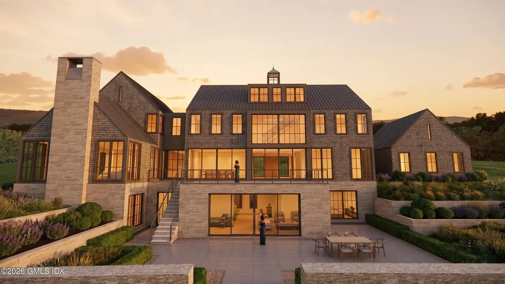 532 Round Hill Road Greenwich CT 06831