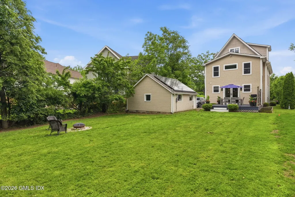 14 Neil Lane Riverside CT 06878