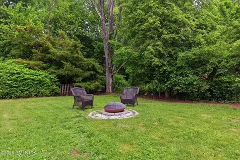 14 Neil Lane Riverside CT 06878