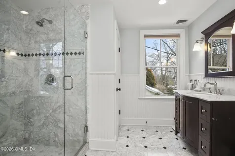 8 Highview Avenue Old Greenwich CT 06870