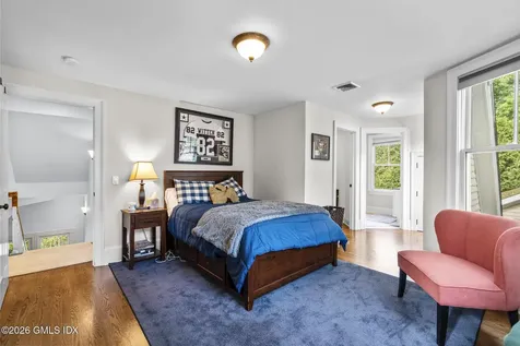 8 Highview Avenue Old Greenwich CT 06870