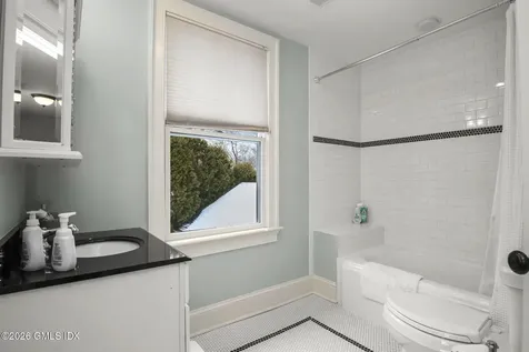 8 Highview Avenue Old Greenwich CT 06870